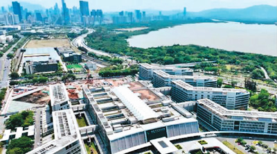 圖為位于深圳灣畔的香港大學深圳醫院，也是“港澳藥械通”的首個試點醫院。